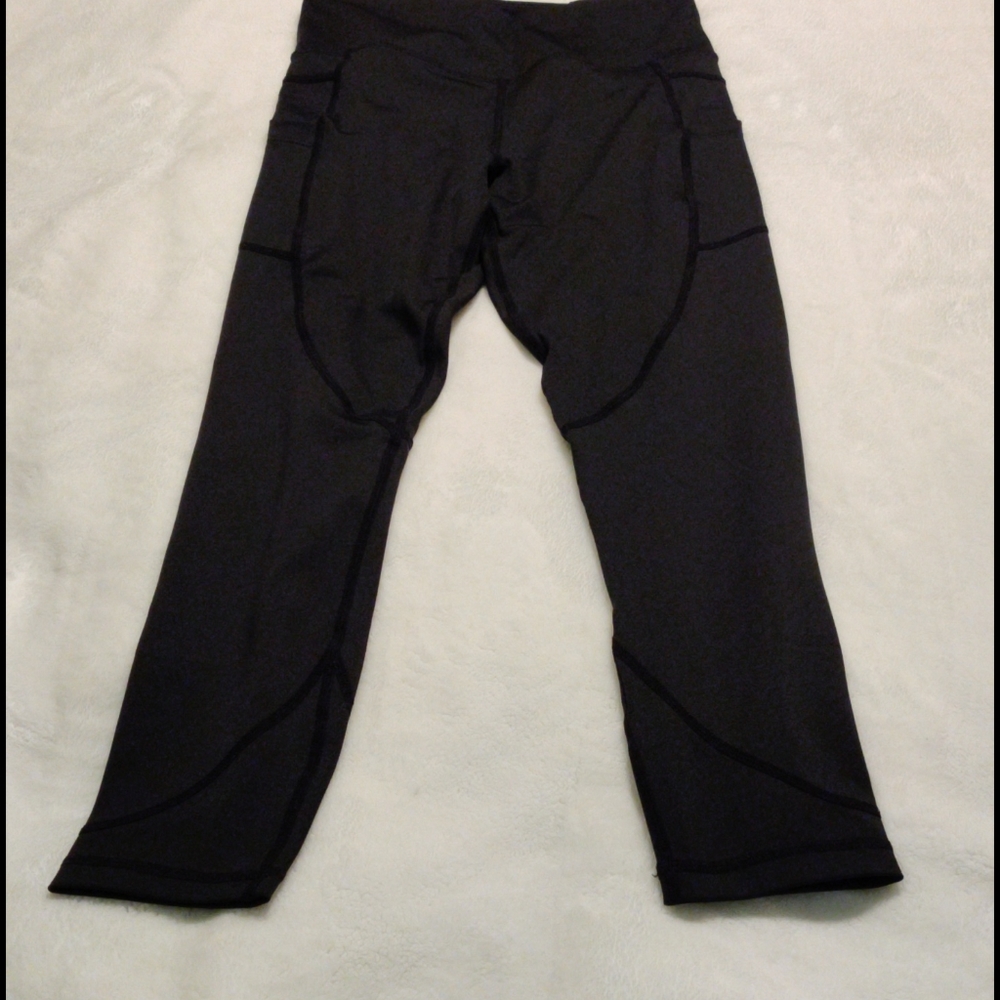 Zyia Capri pants